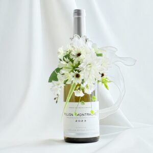 White wine　& 凛とした白の気品 Bouquet（Jstyleチャームブーケ ①）